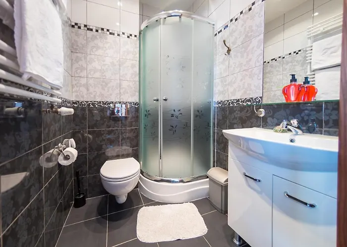 Bazancia 아파트 우스트론